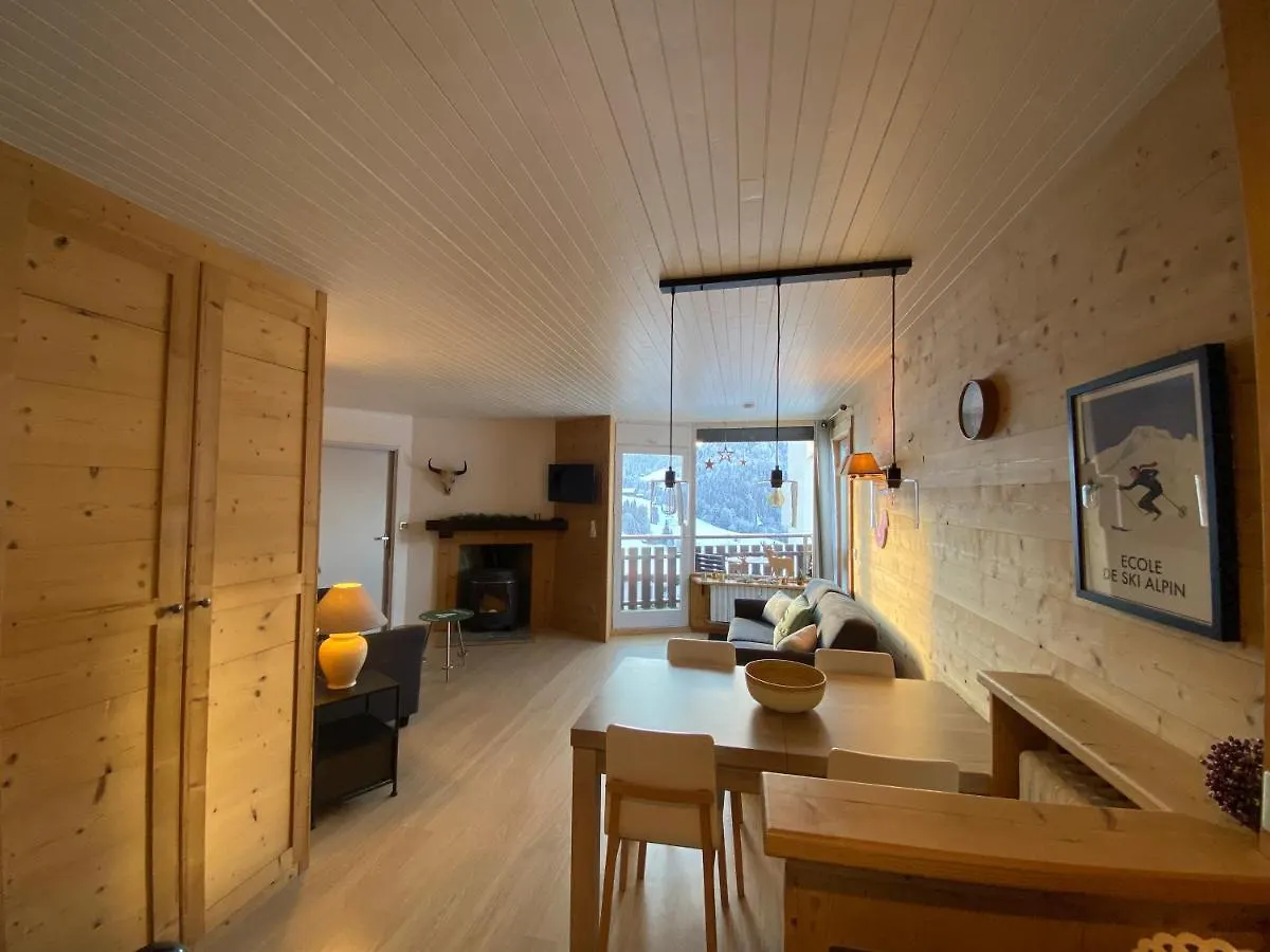 Appartement Cosy Au Pied Des Pistes La Clusaz